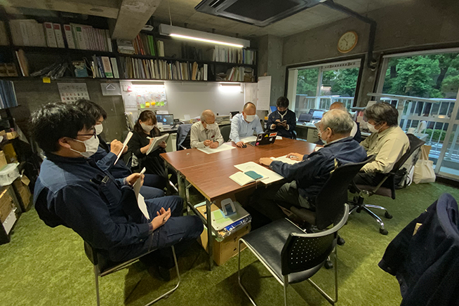 若手からベテランまで社員の年齢層は幅広い